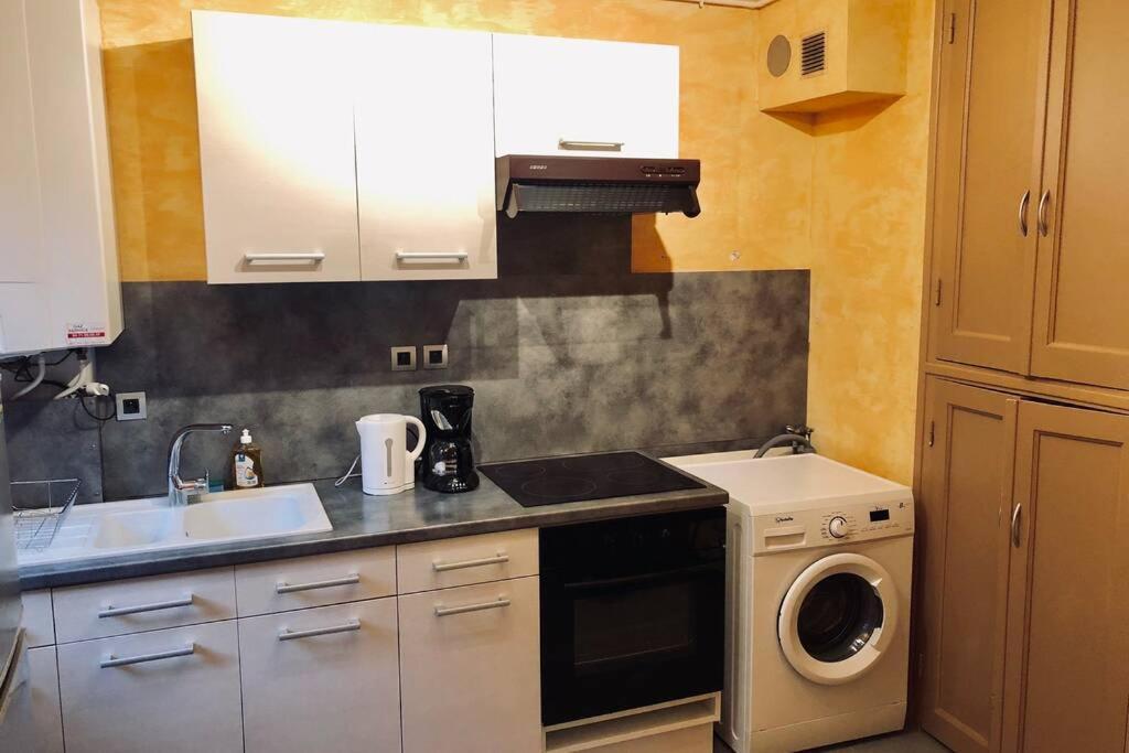 F3 - Neuf - 4/6 P - Lits King Size - Wifi - Cour Apartment Le Puy-en-Velay Luaran gambar